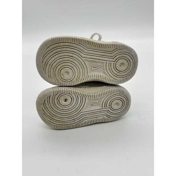 Nike Air Force 1 Triple White Baby Toddler Athletic Lace Shoes Sneakers Size 4C - Picture 5 of 7